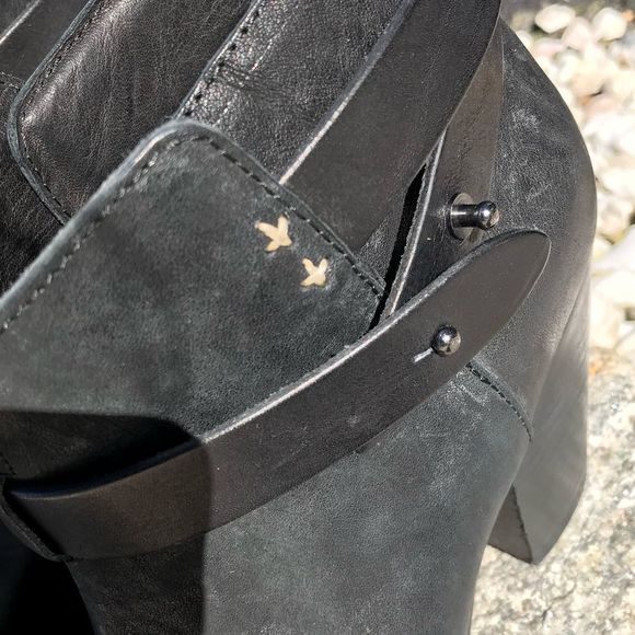 NIB $495 rag & bone | Leather | Harrow | Metal Stud Ankle Boots in Black - Picture 6 of 12